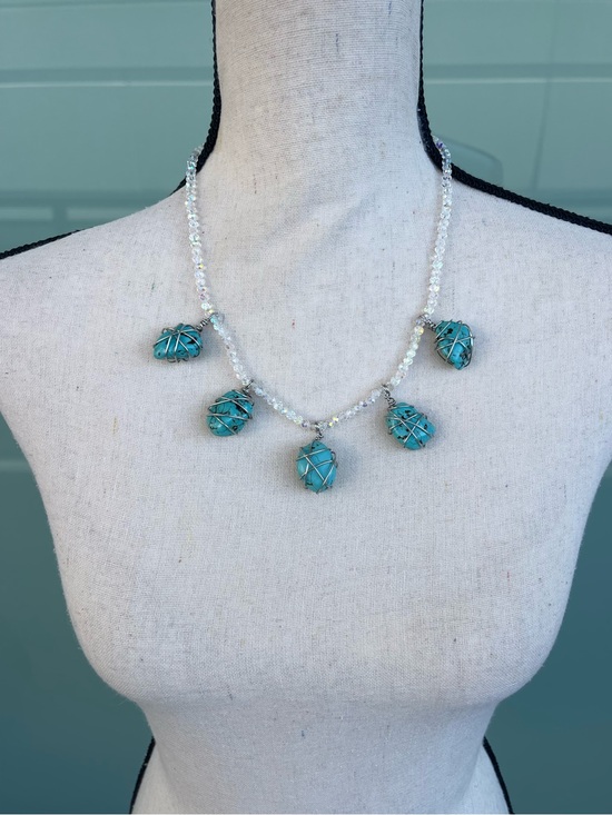 beads&bellbottoms Jewelry - Turquoise Dyed Howlite 5 Stone Pendant Necklace on White AB Glass Beads
